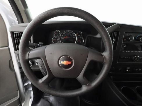 Used 2024 Chevrolet Express 3500 LT w/ LT Preferred Equipment Group image 10