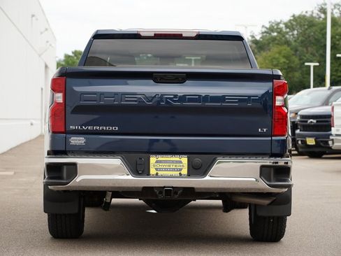 Used 2022 Chevrolet Silverado 1500 LT image 4