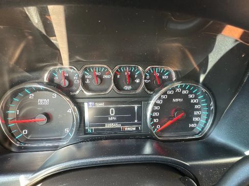 Used 2015 Chevrolet Silverado 3500 High Country w/ Duramax Plus Package AWD/4WD image 15
