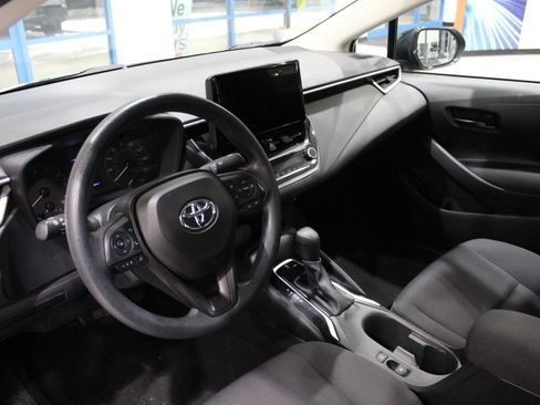 Used 2023 Toyota Corolla LE image 13