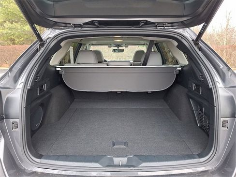 Certified 2022 Subaru Outback Limited XT image 29