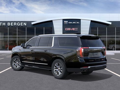 New 2026 GMC Yukon XL Denali image 3