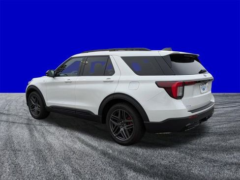 New 2026 Ford Explorer ST-Line w/ ST-Line Street Pack image 6