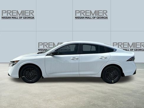 Used 2026 Nissan Sentra SV w/ Floor Mat Package image 6