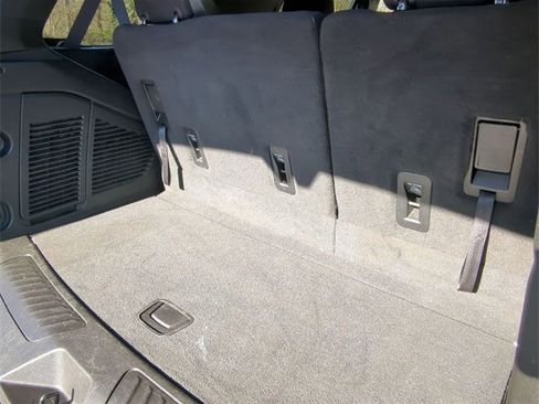 Certified 2022 GMC Yukon SLE w/ Gmc Pro Safety Plus Package image 24