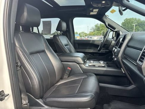Used 2021 Ford Expedition XLT AWD/4WD image 29