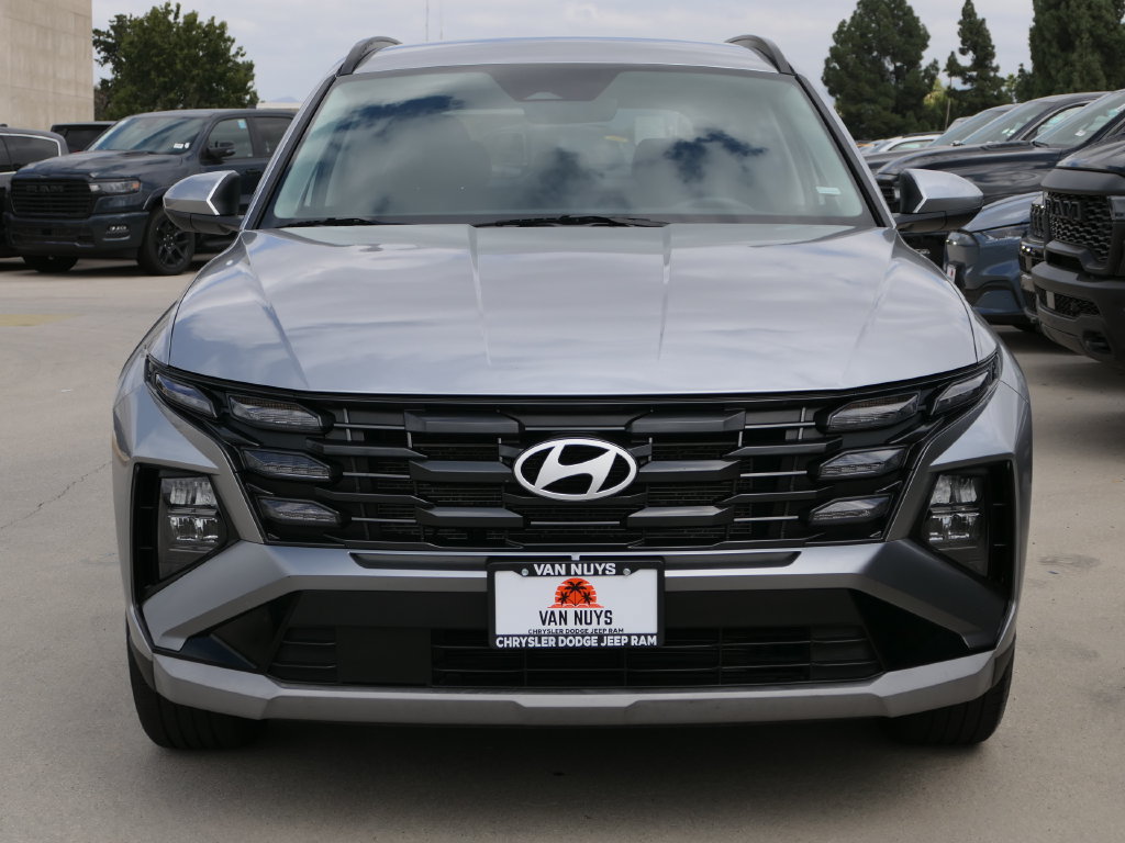 Used 2025 Hyundai Tucson SEL FWD image 4