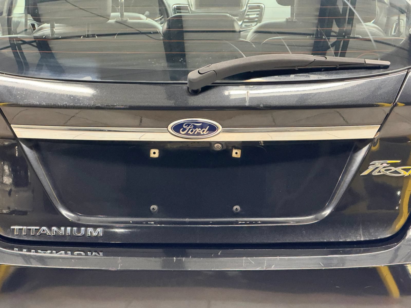 Used 2014 Ford Fiesta Titanium FWD image 11