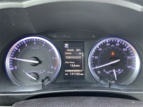 Used 2019 Toyota Highlander XLE image 20