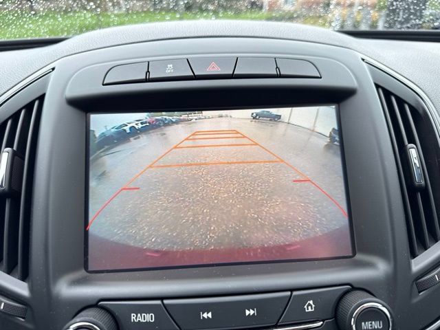 Used 2017 Buick Regal Sport Touring FWD image 20
