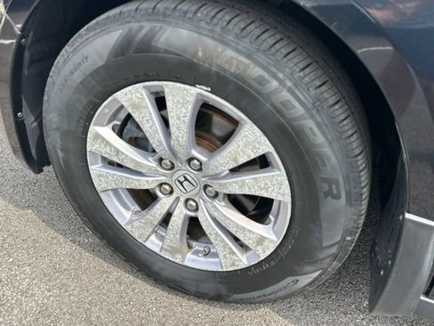 Used 2014 Honda Odyssey EX-L image 32