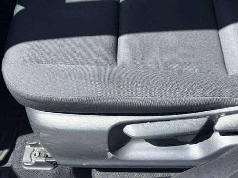 Used 2025 Toyota Corolla LE FWD image 6