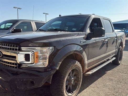 Used 2018 Ford F150 XLT w/ Equipment Group 302A Luxury AWD/4WD image 2