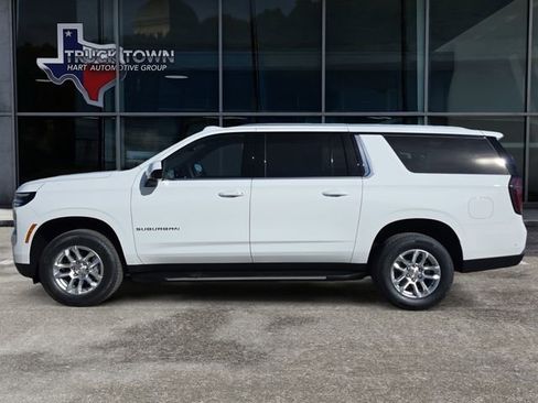 New 2026 Chevrolet Suburban LS AWD/4WD image 2
