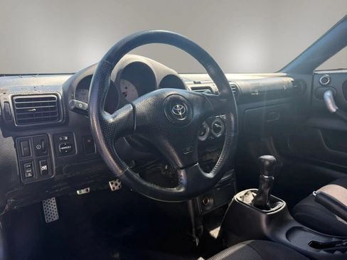 Used 2003 Toyota MR2 RWD image 11