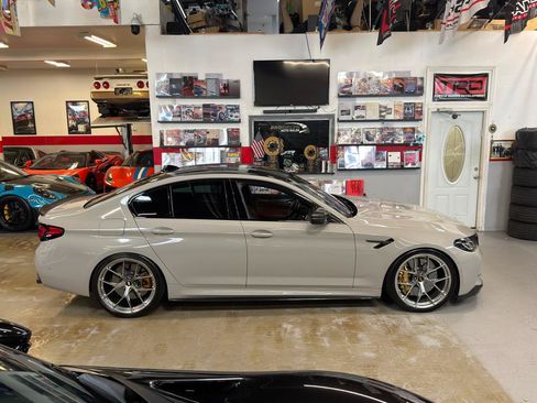 Used 2022 BMW M5 w/ Competition Package AWD/4WD image 5
