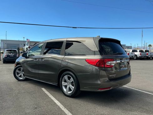 Used 2018 Honda Odyssey EX-L image 3