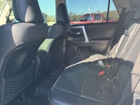 Used 2018 Toyota 4Runner Limited image 11