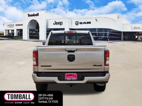 Used 2022 RAM 1500 Big Horn AWD/4WD image 6