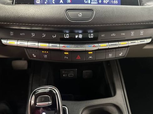 Certified 2023 Cadillac XT4 Premium Luxury w/ Technology Package AWD/4WD image 15