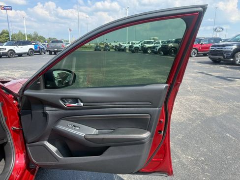 Used 2020 Nissan Altima 2.5 SR w/ Premium Package FWD image 53