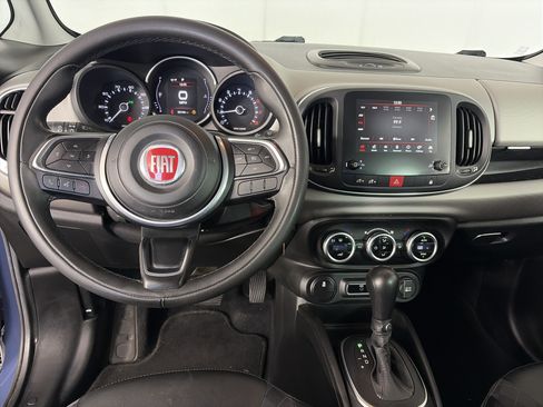 Used 2018 FIAT 500L Pop w/ Premium Group FWD image 3