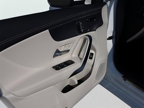 New 2026 Mercedes-Benz CLA 250 4MATIC image 22