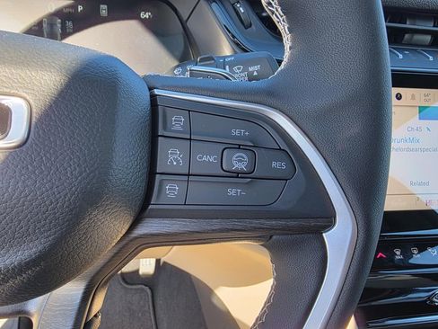 New 2026 Jeep Grand Cherokee Limited RWD image 17