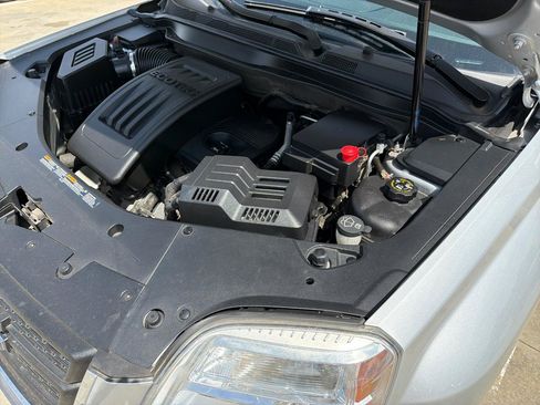Used 2014 GMC Terrain SLE FWD image 32