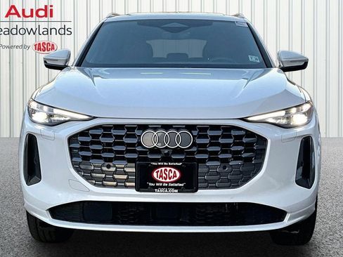 Used 2025 Audi Q5 Premium Plus w/ Premium Plus image 2