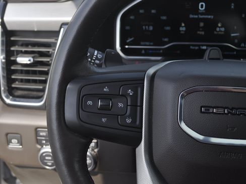 Used 2023 GMC Sierra 1500 Denali AWD/4WD image 19
