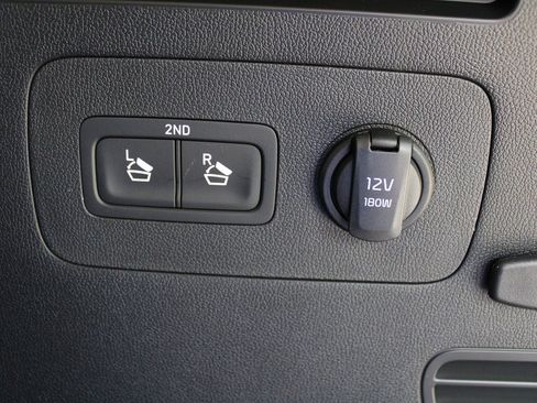 New 2026 Kia Sorento S image 11