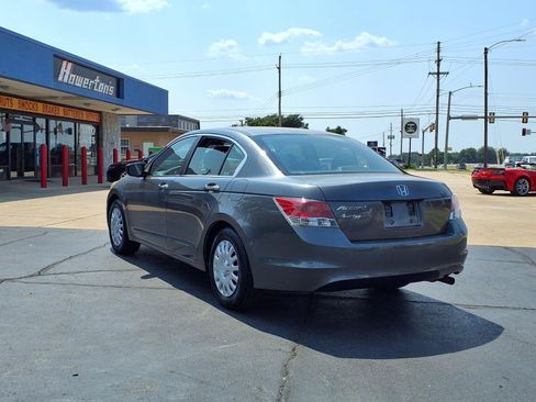 Used 2009 Honda Accord LX image 3