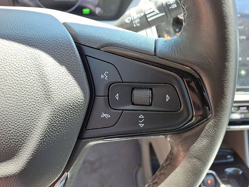 Certified 2023 Chevrolet Bolt EUV Premier FWD image 18
