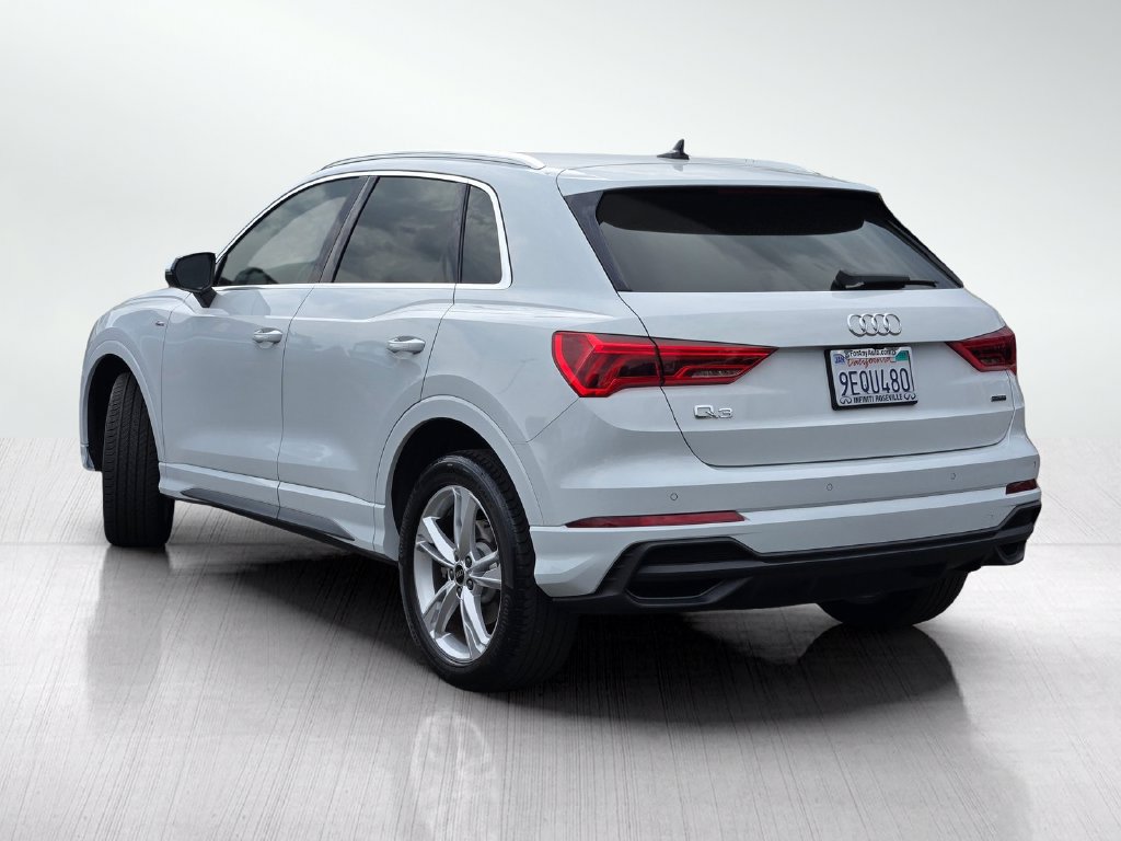 Used 2023 Audi Q3 2.0T Premium Plus w/ Premium Plus Package AWD/4WD image 8