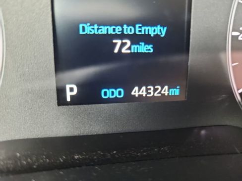 Used 2024 Toyota Corolla SE FWD image 15