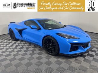 Used 2023 Chevrolet Corvette Z06 w/ Engine Appearance Package video 1