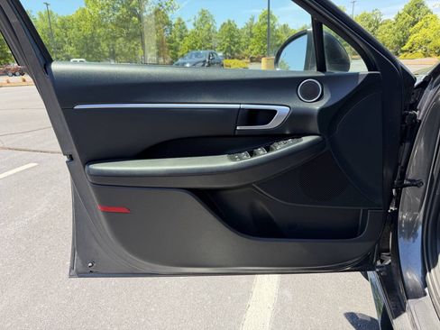 Used 2020 Hyundai Sonata SEL w/ Convenience Package FWD image 10