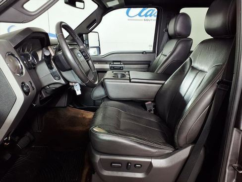 Used 2012 Ford F250 Lariat w/ Lariat Ultimate Pkg image 7