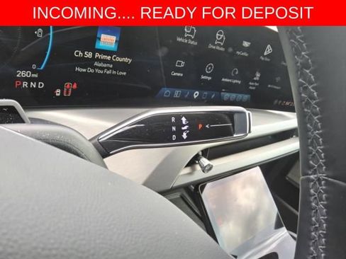 Used 2026 Cadillac Vistiq Sport w/ LPO, Floor Liner Package AWD/4WD image 3