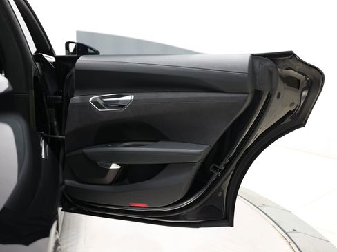 Used 2022 Audi RS e-tron GT w/ Carbon Performance Package image 66