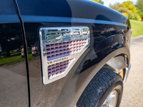 Used 2009 Ford F250 Lariat AWD/4WD image 13