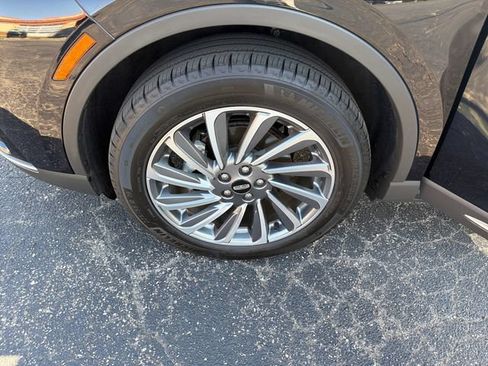 Certified 2023 Lincoln Corsair Reserve w/ Equipment Group 201A AWD/4WD image 30