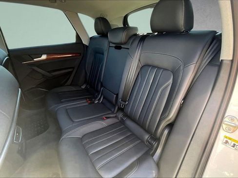 Used 2023 Audi Q5 2.0T Premium Plus image 27