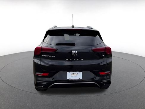 Used 2024 Buick Encore GX Sport Touring image 12