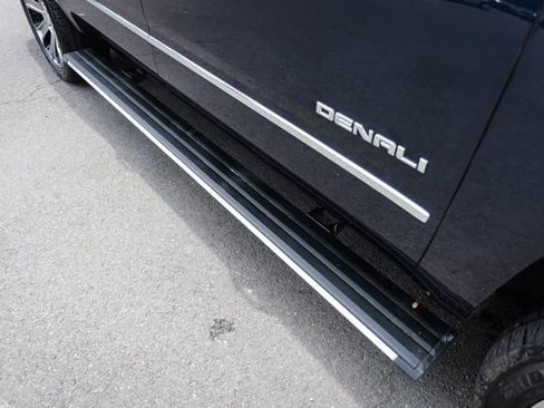 Used 2018 GMC Yukon XL Denali w/ Open Road Package AWD/4WD image 52