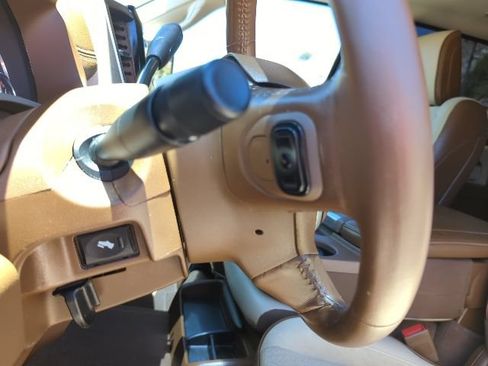 Used 2023 RAM 2500 Laramie AWD/4WD image 15