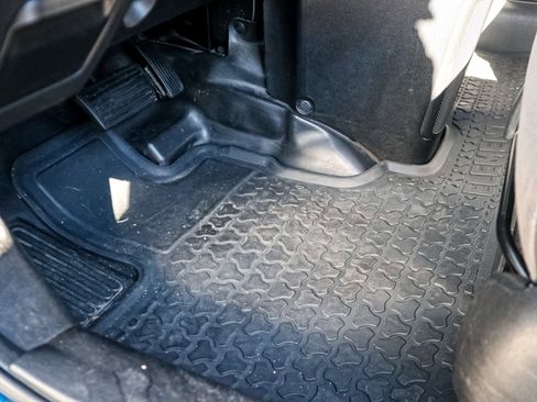 Used 2008 Honda Element EX image 17