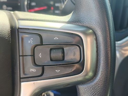 Used 2021 Chevrolet Silverado 2500 Custom w/ Custom Value Package image 13