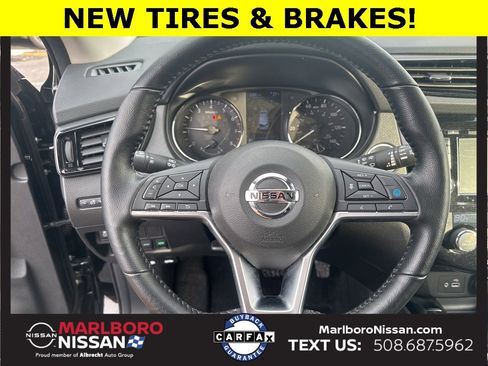 Certified 2022 Nissan Rogue Sport SV w/ Technology Package image 21